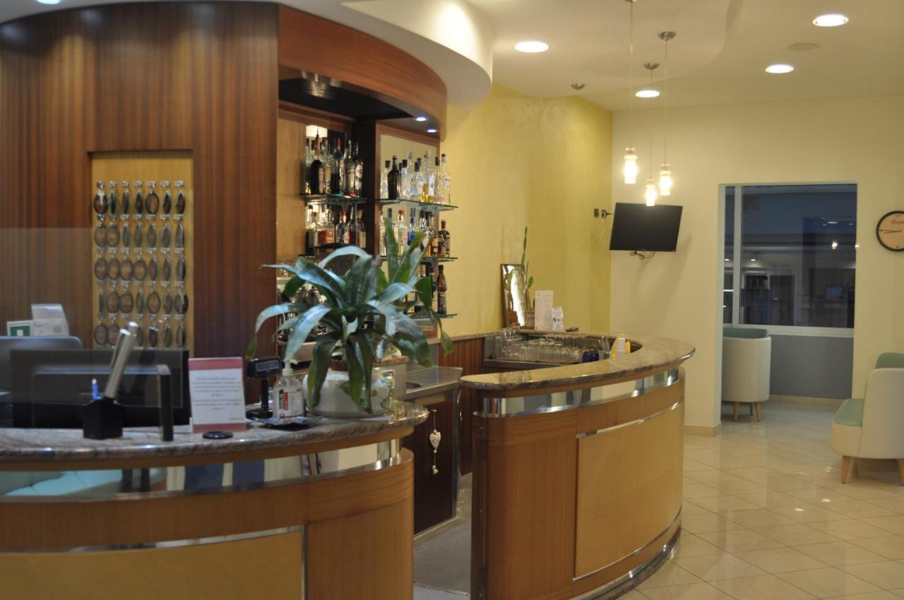 Hotel Adriatic&Beauty Rimini Exterior photo