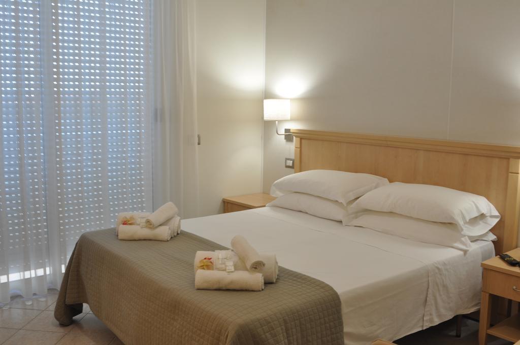 Hotel Adriatic&Beauty Rimini Exterior photo