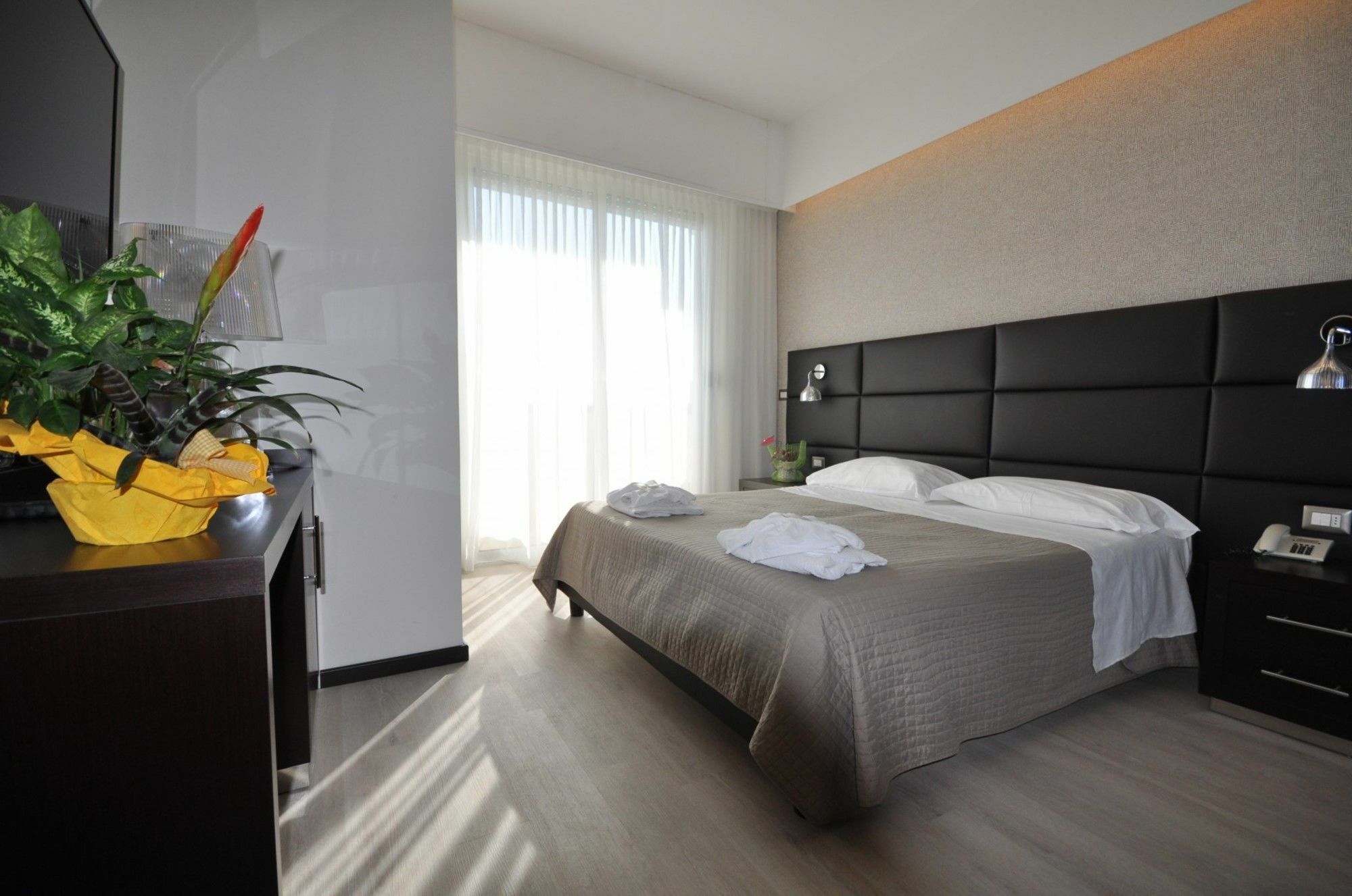 Hotel Adriatic&Beauty Rimini Exterior photo