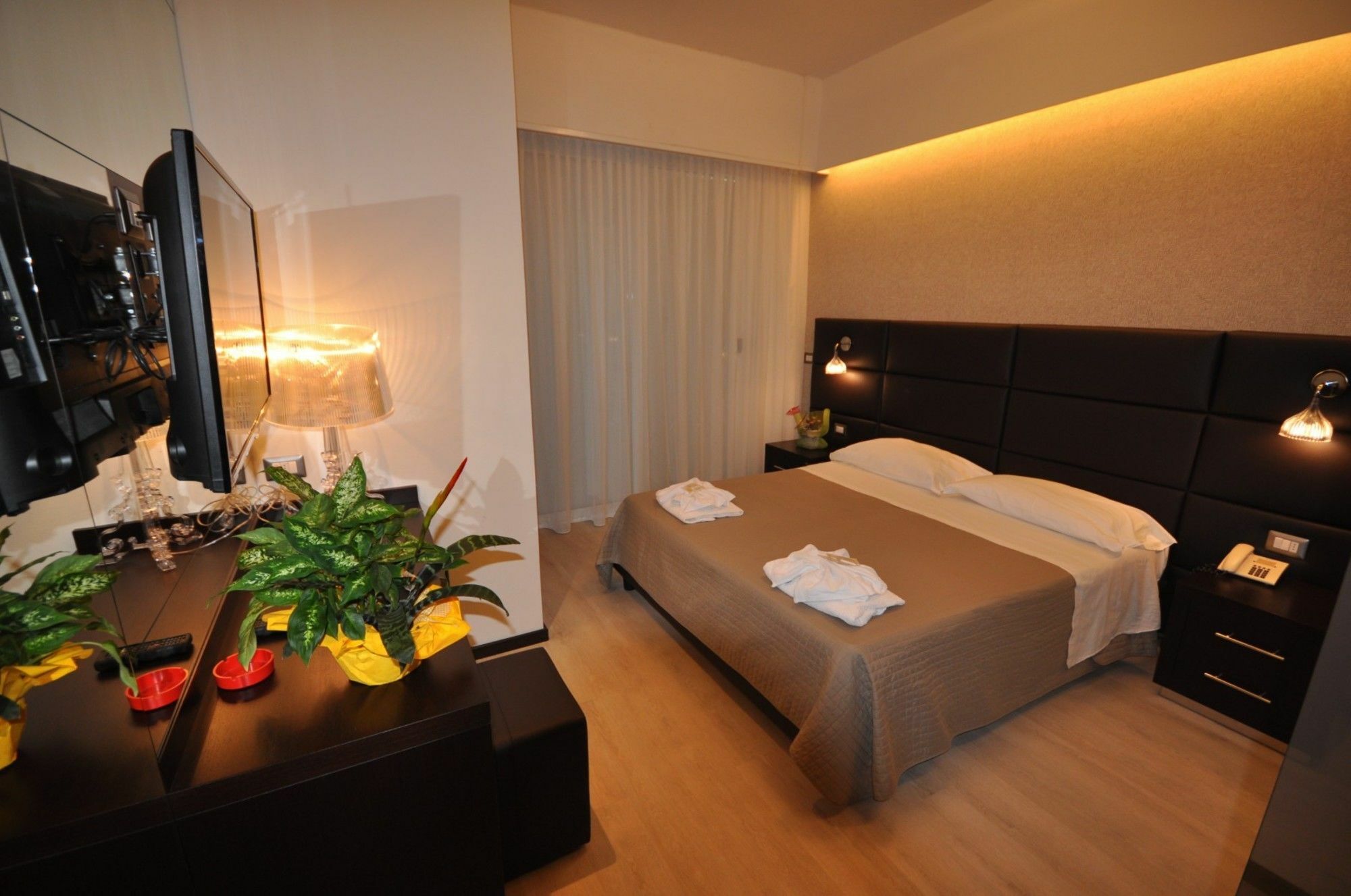 Hotel Adriatic&Beauty Rimini Exterior photo